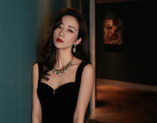 ELLE紅毯：韓雪驚豔、唐嫣翻車、劉詩詩美出新高，8位女星熬脫妝