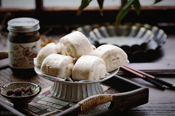 她開創了一個饅頭的新品類,靠這四點創新它能成為國潮新品牌嗎? 她開創了一個饅頭的新品類,靠這四點創新它能成為國潮新品牌嗎?