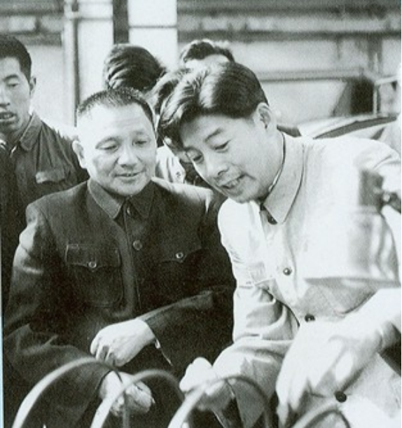 58年鄧小平視察一汽，談到燃油緊張時幽默地說：只要不燒茅臺就行