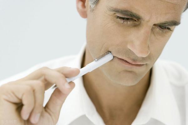 男人35歲以後，這些部位若是長了皺紋，可能與長壽無緣，多關注