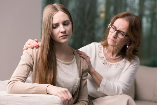 強直性脊柱炎不治療5年致殘率高達70%？遠離殘疾需做好三件事