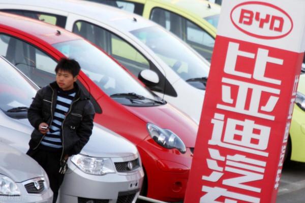 中信證券：預計Q4新能源汽車產銷將刷新歷史記錄，強烈建議超配汽車板塊