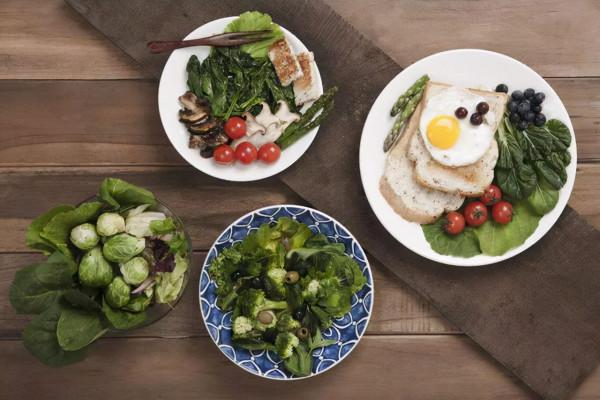 年齡越大，越要多吃？營養學家提醒：55歲後，不妨常吃這2種食物