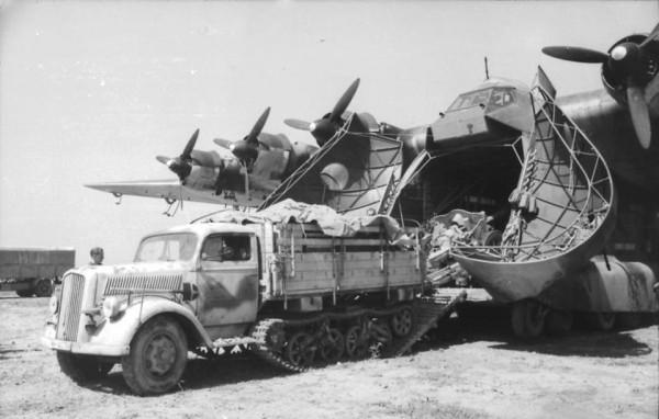 身披鐵十字的“巨人”——二戰最大的運輸機Me 323