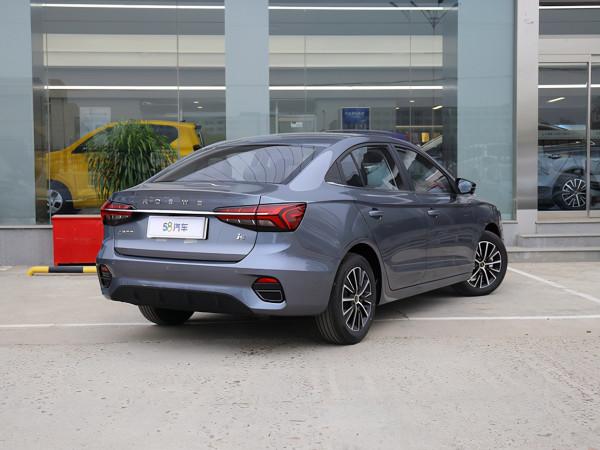 自家兄弟都很優秀 名爵MG5跟榮威i5怎麼選？