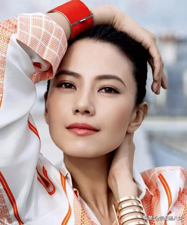 別再削尖骨頭動臉了，這5位女星告訴你，方臉才大氣耐看且抗老