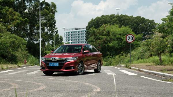 試駕本田凌派銳·混動！一臺不太一樣的混動車型？