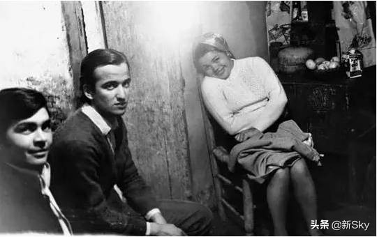 生命無常,歲月無情“我想抱抱你,卻再無可能” 生命無常,歲月無情“我想抱抱你,卻再無可能”