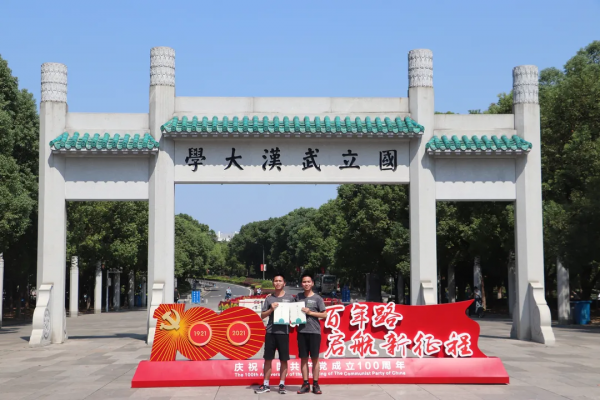 雙哥喜弟,複製貼上般的優秀 雙哥喜弟,複製貼上般的優秀