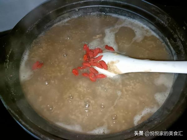 過了臘八就是年，有條件多喝“長壽粥”，溫補驅寒，對脾胃也好