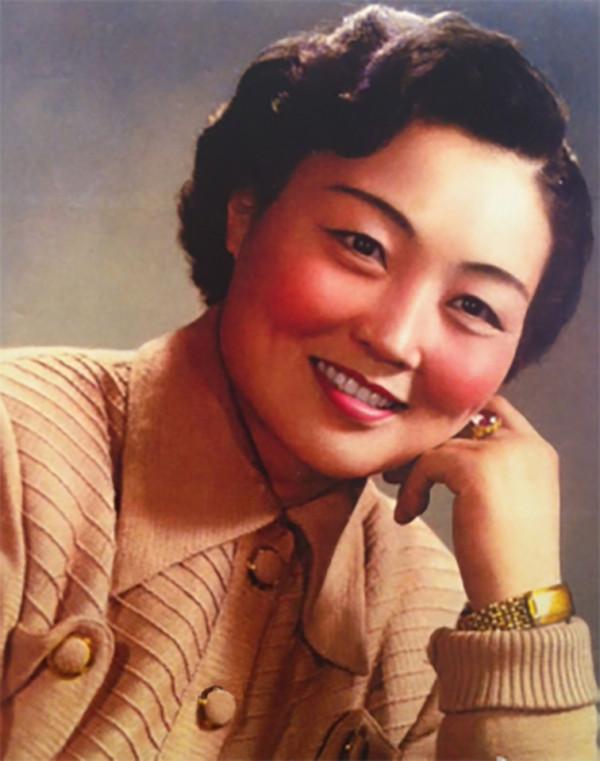 “功成名就好身退”豫劇大師馬金鳳先生不該被利用 “功成名就好身退”豫劇大師馬金鳳先生不該被利用