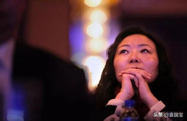 從“女記者”到“地產一姐”，龍湖吳亞軍的“三不”人生