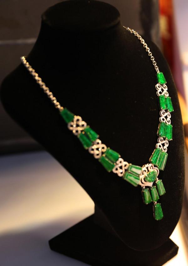 廣州玉器街深藏窄巷中，曾經的市井天堂，玉石價格從5元到幾萬元