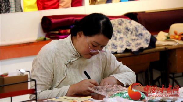 隴東香包刺繡:母親的藝術與智慧 隴東香包刺繡:母親的藝術與智慧