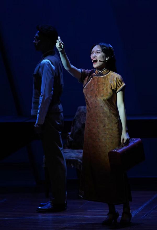 音樂劇《速記員》再現“諜戰玫瑰”沈安娜