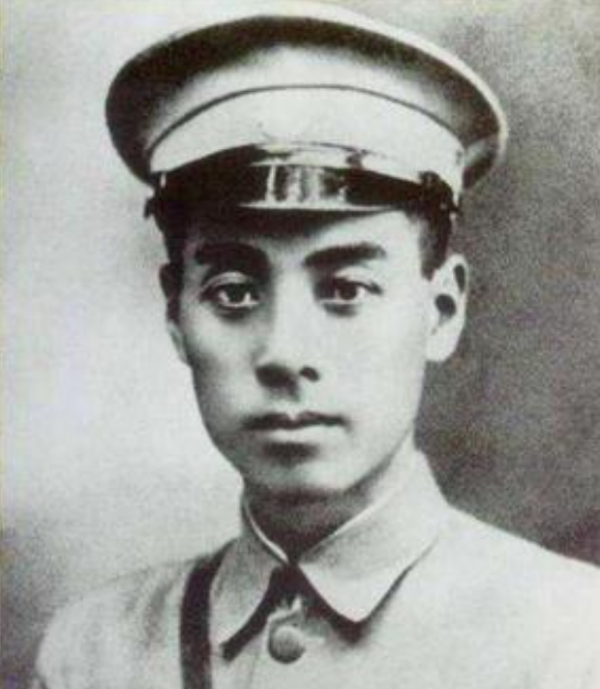 得知越軍活捉張萬年，43軍長急電127師部，張萬年怒道：胡說八道