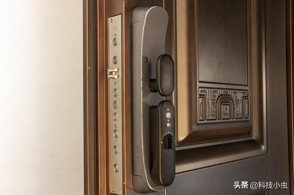 刷臉秒開觸動未來，德施曼3D人臉智慧影片鎖月光寶盒Q8FPro首體驗