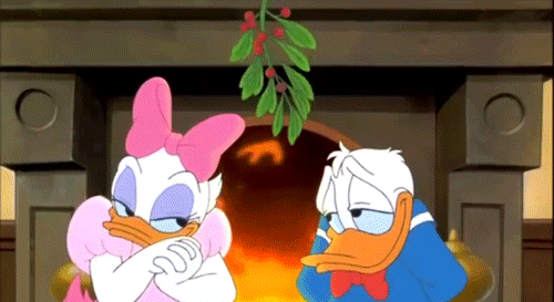 聖誕來啦!拔聖誕拉炮、喝Eggnog,有關聖誕習俗的超級科普 聖誕來啦!拔聖誕拉炮、喝Eggnog,有關聖誕習俗的超級科普
