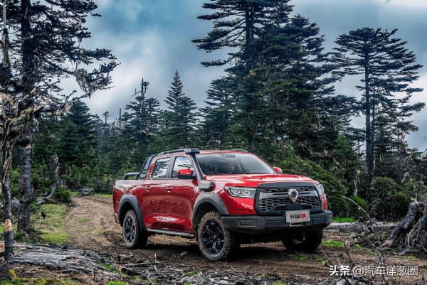內飾配置不輸轎車，比SUV更全能，這幾款皮卡很值得買？