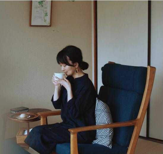 日本太太的溫暖家居,簡單的一束花,整潔的收納,呈現生活之美 日本太太的溫暖家居,簡單的一束花,整潔的收納,呈現生活之美