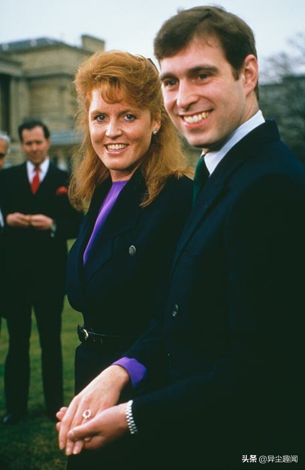 20枚引人注目的歐洲王室訂婚戒指：從夏琳王妃到丹麥王儲妃瑪麗