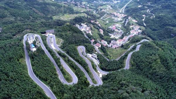 百年路·新徵程④ | 今去婁山關，關山度若飛