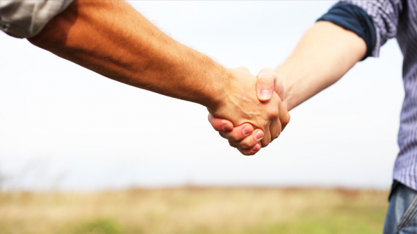 40歲中年高管自述:熱衷於關係的我,毀於關係後,才真正學會成熟 40歲中年高管自述:熱衷於關係的我,毀於關係後,才真正學會成熟