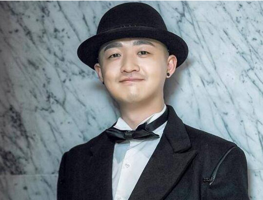 誰能想到,一直拍爛片的包貝爾,竟然拍了部堪比《李煥英》的網大 誰能想到,一直拍爛片的包貝爾,竟然拍了部堪比《李煥英》的網大