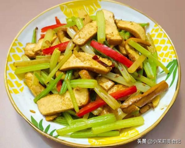 中老年人，無論多有錢，6種“廉價”食物要常吃，對身體好處多多