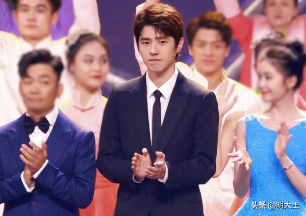 灣區升明月,超500位藝人報名,淘汰近400人,王菲林子祥受邀出席 灣區升明月,超500位藝人報名,淘汰近400人,王菲林子祥受邀出席