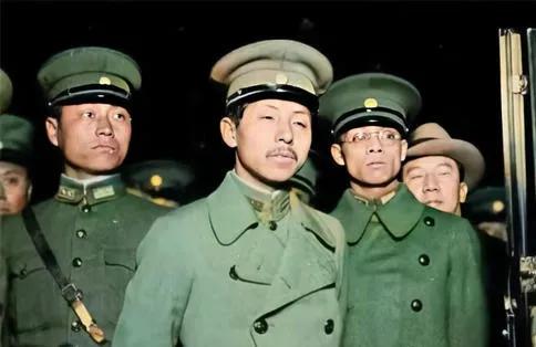 中原大戰,張學良為何要入關助蔣?看看蔣介石花了多少錢就知道了 中原大戰,張學良為何要入關助蔣?看看蔣介石花了多少錢就知道了