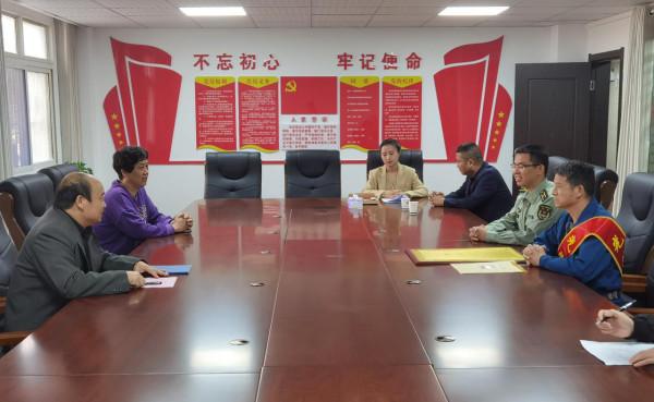 高階軍士“陸航兵王”光榮退休