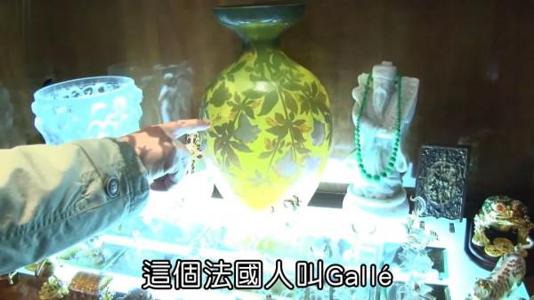 香港演員賣3億豪宅,馬桶20W、花瓶60W,卻帶家人住進小房子 香港演員賣3億豪宅,馬桶20W、花瓶60W,卻帶家人住進小房子