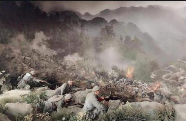 黃埔四女傑之一，紅軍第一位女師長，白馬雙槍女俠——胡筠