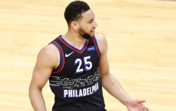 一夜3訊息！湖人試訓35歲老將，杜蘭特能客串中鋒，西蒙斯鐵心走