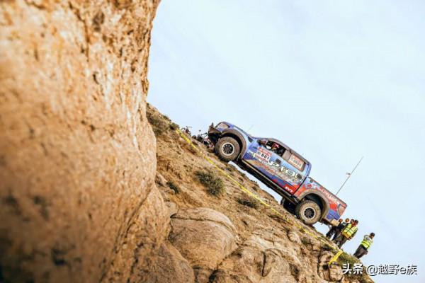 一分鐘解讀“T3”,激情穿越點燃巴丹吉林 一分鐘解讀“T3”,激情穿越點燃巴丹吉林