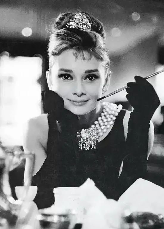 冬季時髦的關鍵:點睛之美 冬季時髦的關鍵:點睛之美