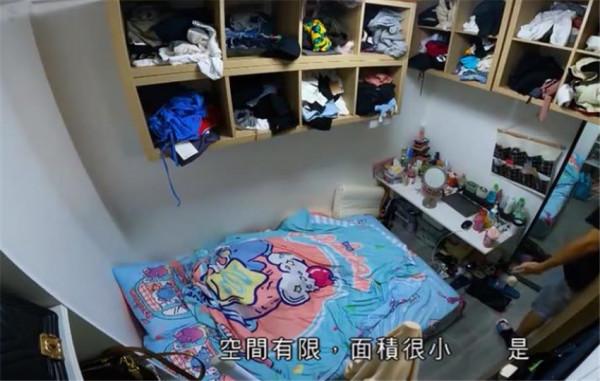 香港年輕人太拼了!蝸居10㎡房,開門上床廁所洗碗,陽臺1㎡ 香港年輕人太拼了!蝸居10㎡房,開門上床廁所洗碗,陽臺1㎡