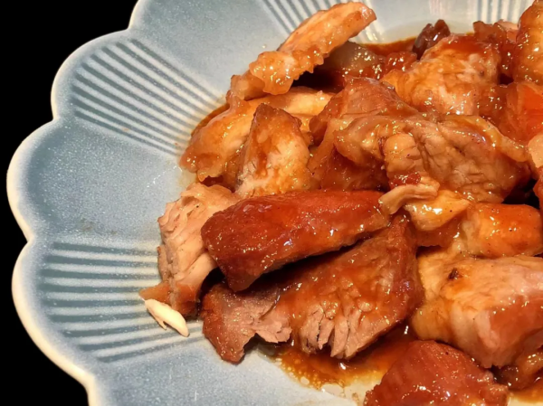 潮爸9月20日午餐記錄，仔姜炒鮑魚、嫩豆腐蝦泥雞蛋羹、自制叉燒