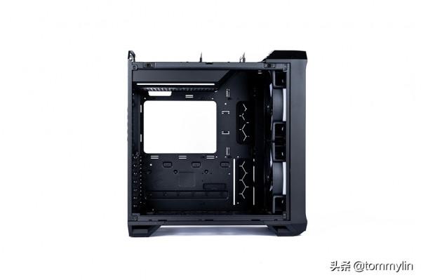 風冷執行者 - Fractal Design Torrent Compact 裝機展示