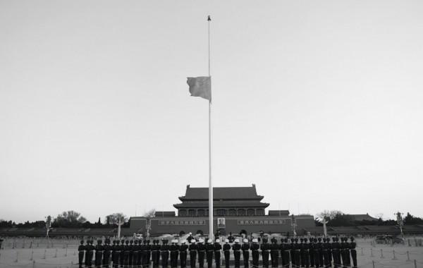 中國曾為哪些外國人降半旗?他們都是誰?做了怎樣的貢獻 中國曾為哪些外國人降半旗?他們都是誰?做了怎樣的貢獻