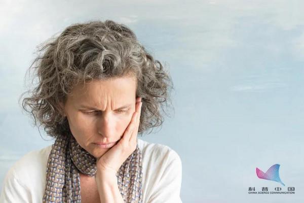 為什麼壓力大時會長白頭髮？這些習慣可能會催生白髮&hellip;