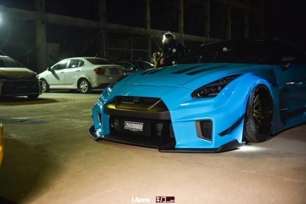 屬於iAcro的平安夜是什麼畫風？