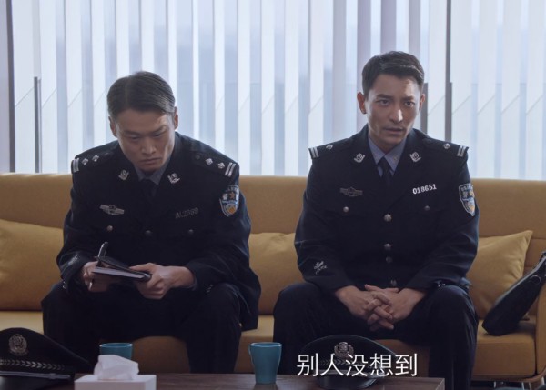 收視率第一,播放量破5億,不愧是觀眾期待已久的優質劇 收視率第一,播放量破5億,不愧是觀眾期待已久的優質劇