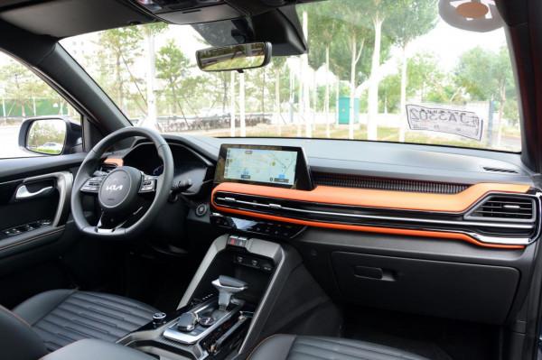 中期改款堪比換代太拼了!實拍起亞智跑Ace,風格硬朗適合年輕人 中期改款堪比換代太拼了!實拍起亞智跑Ace,風格硬朗適合年輕人