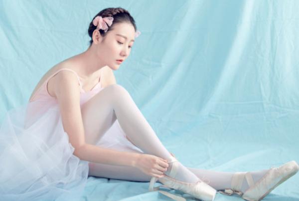 2013年宋汶霏去世，當紅時嫁人卻慘遭家暴，她的丈夫現在怎麼樣了