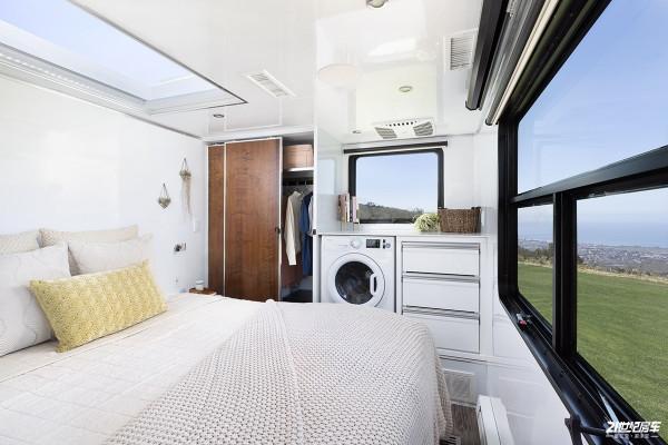 房車中的LV!全鋁車身,最大儲能57.6度電,還能為電動汽車充電 房車中的LV!全鋁車身,最大儲能57.6度電,還能為電動汽車充電