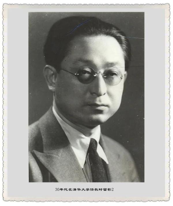 他：中共建立人之一，毛澤東頂頭上司，周恩來和朱德的入黨介紹人