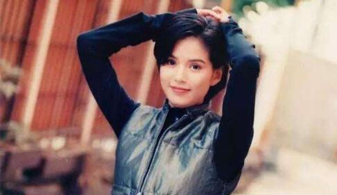 “小龍女”李若彤的結局，給所有“戀愛腦”的女生敲響了警鐘