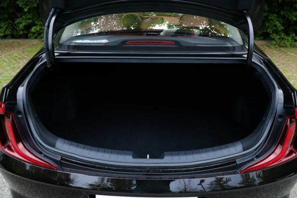 力挽八年之癢，動力、空間再晉級！深度試駕全新一代名圖